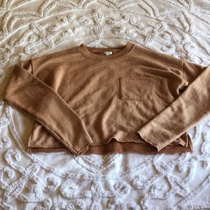 Neutral cropped crew neck